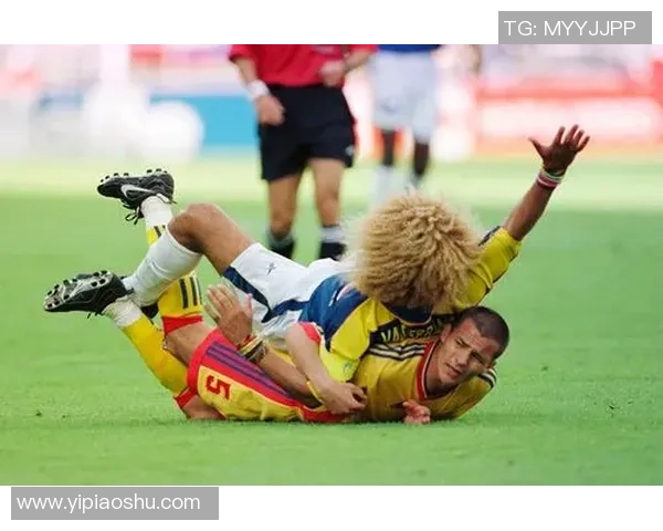 足球明星奥比亚的传奇之路与他对足球的热爱与奉献