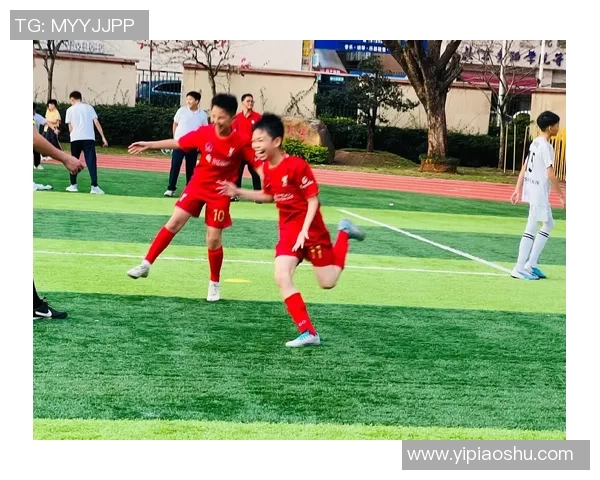 足球明星的休闲生活揭秘他们的爱好与娱乐活动全解析